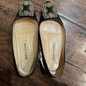 manolo blahnik flats black satin  size 34